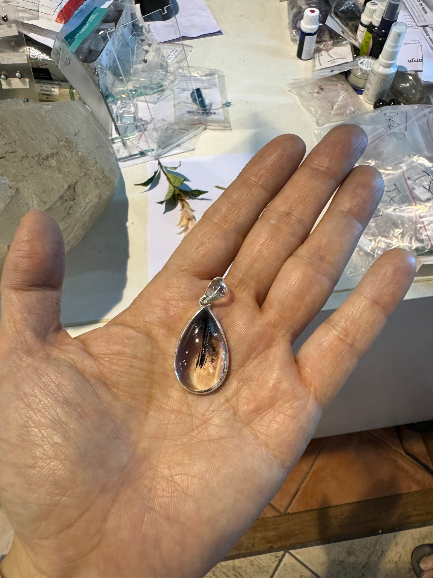トルマリン水晶天然石ペンダントヘッド