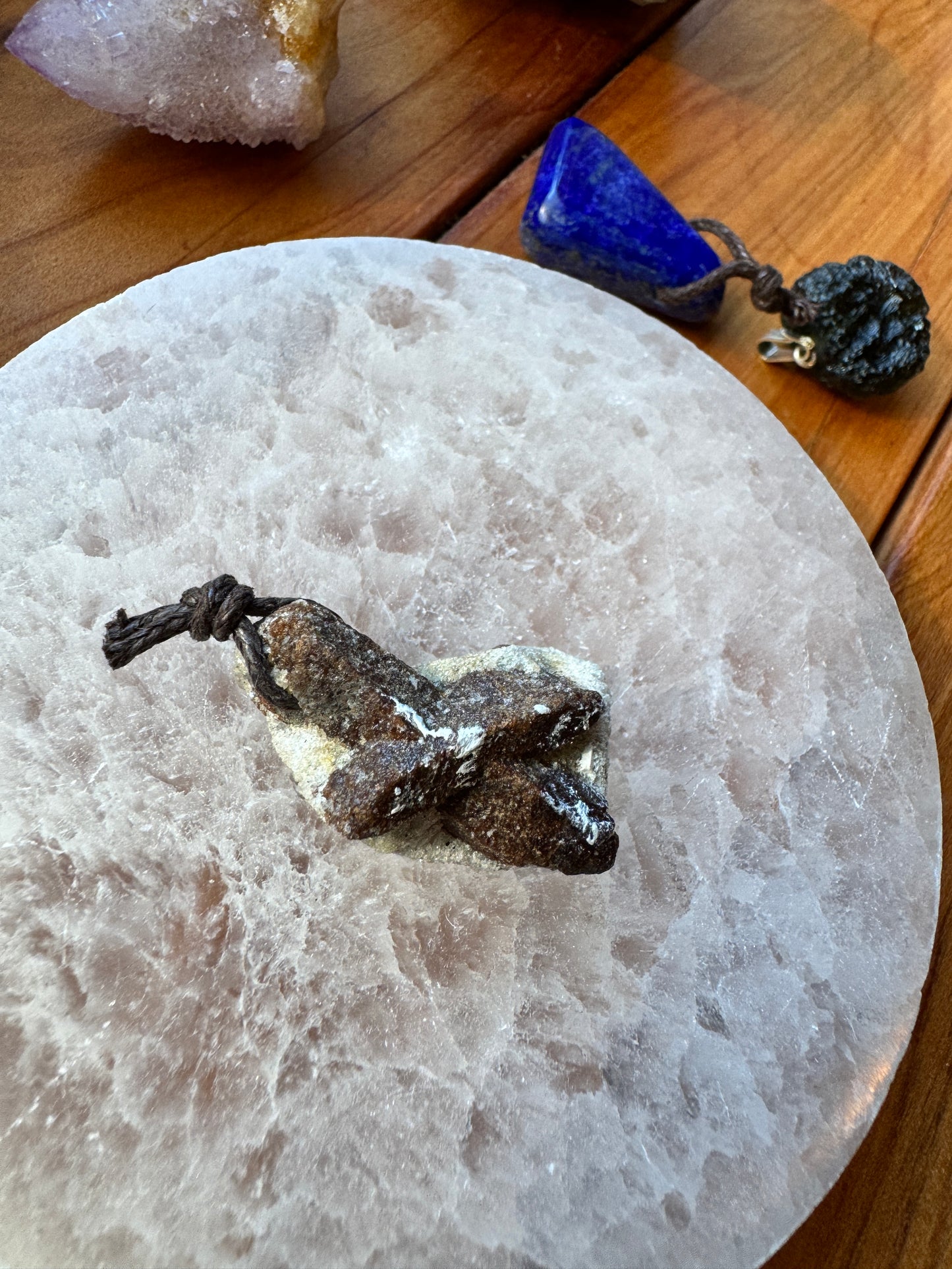 十字・ストロウライト ペンダント(staurolite pendant)