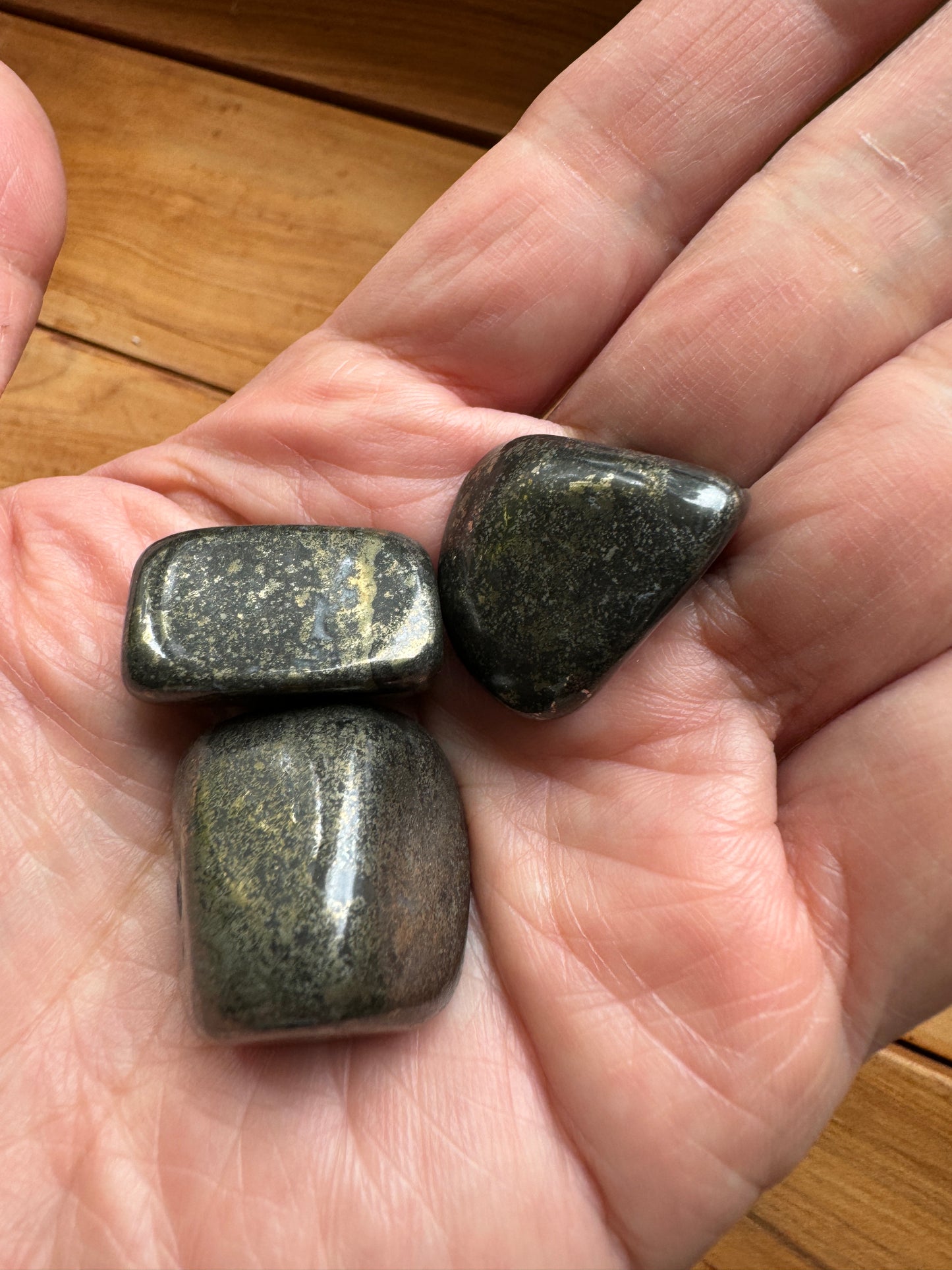 ヒーラズゴールド【ヒーラの為の天然石】3つセット