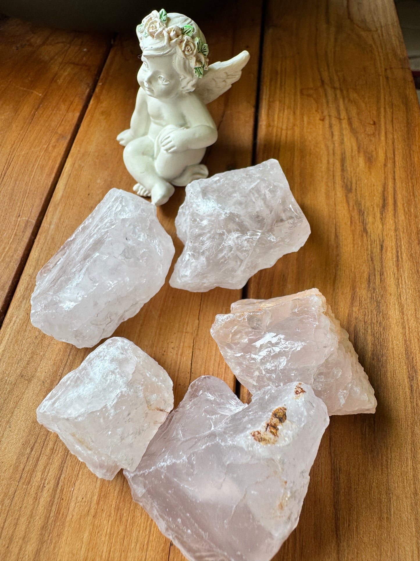 ローズクオーツの原石