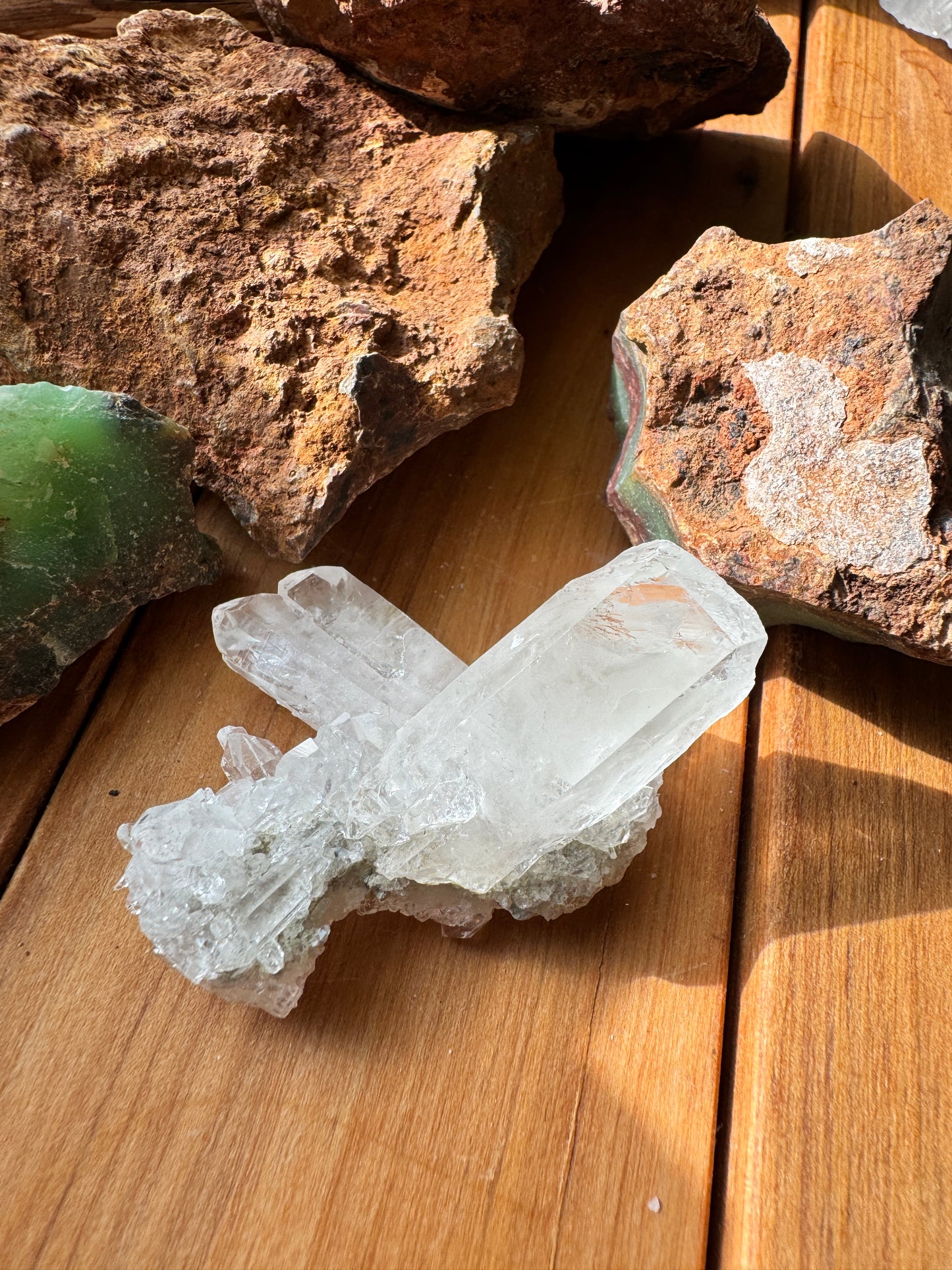 自然の恵み水晶クラスタ(D)