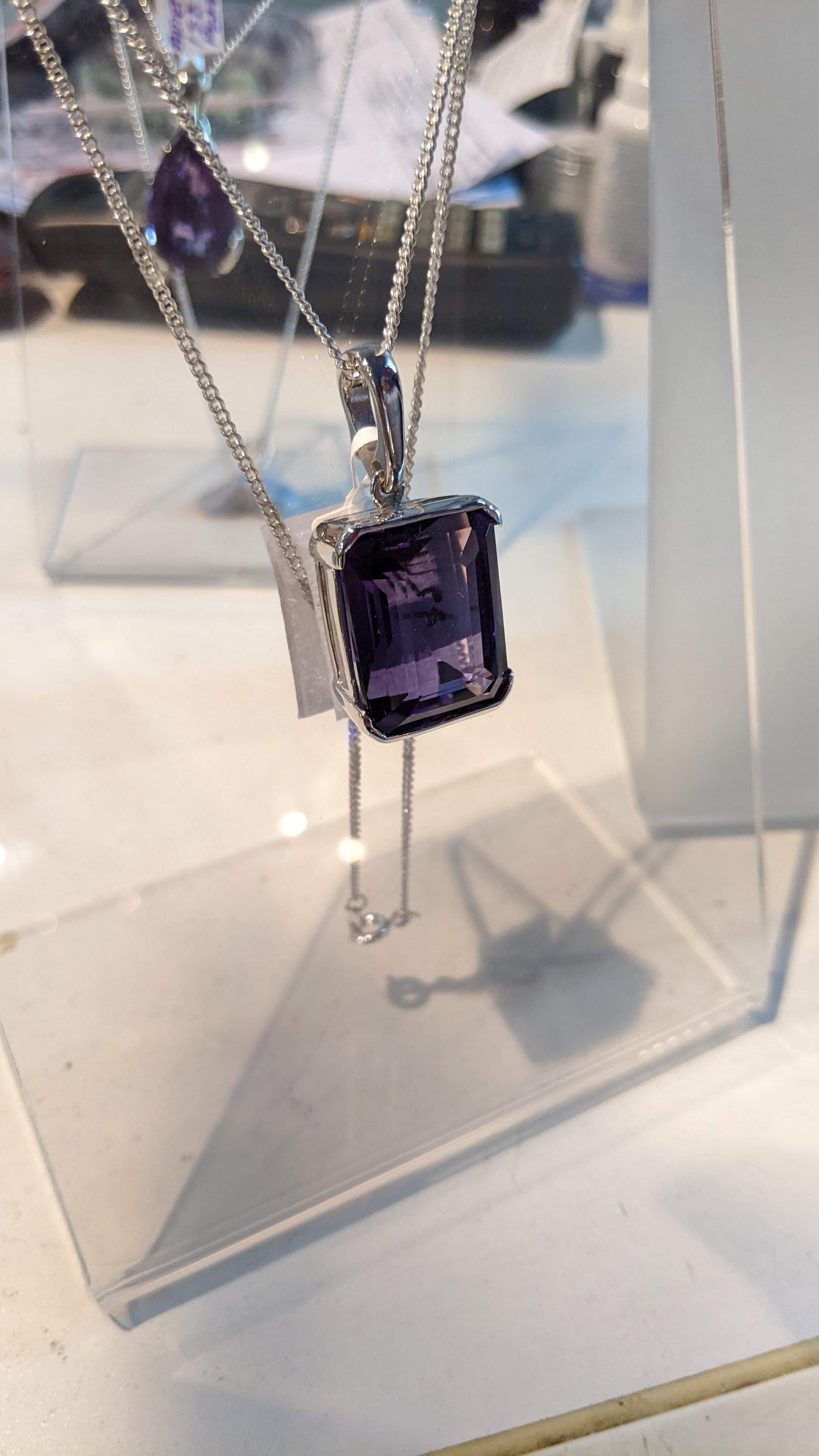 アメジスト天然石ペンダント・ヘッド(レクタングル型)