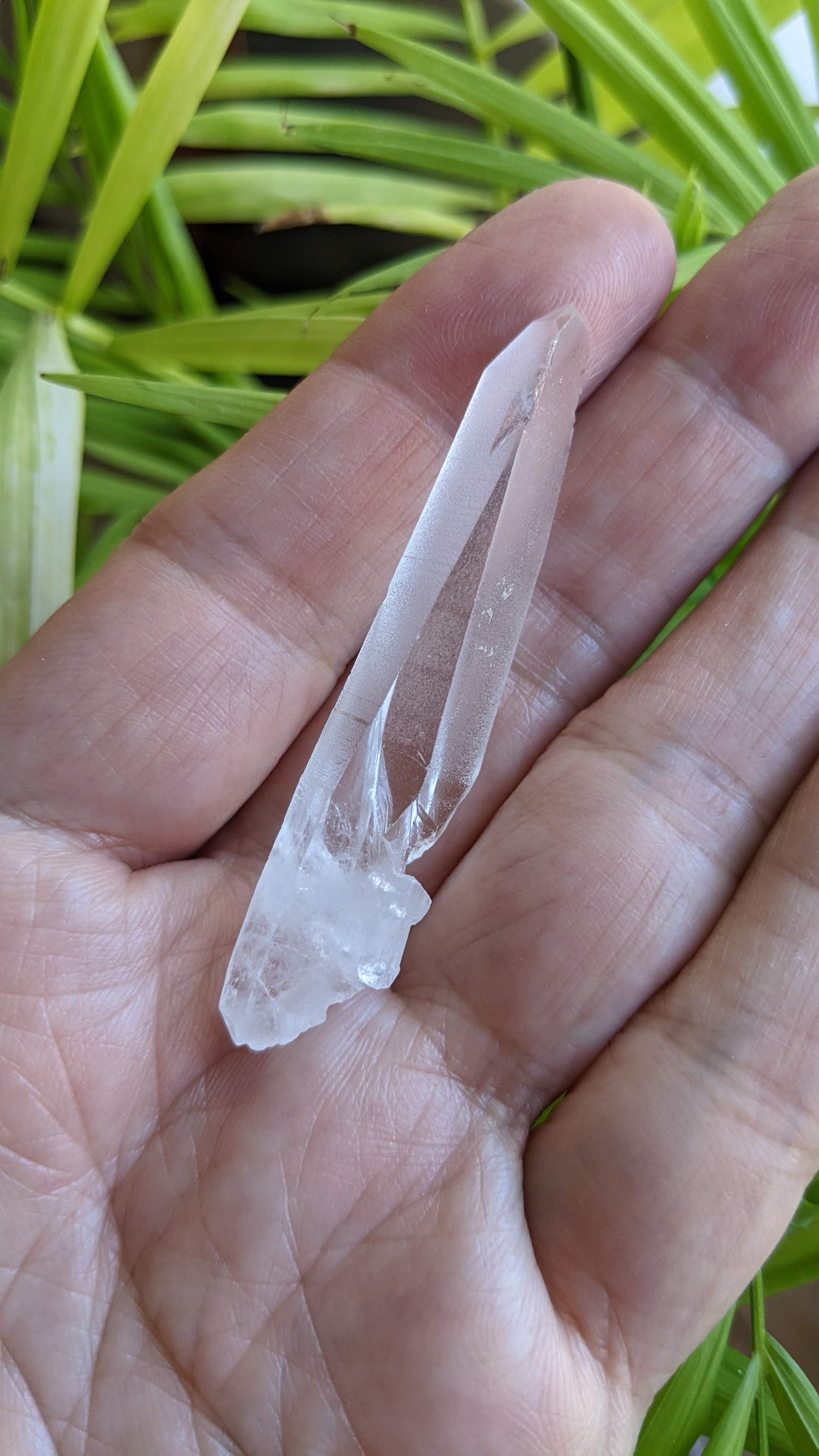 レムリアンシード・クリスタル・雪の結晶シリーズ E【アクエリアス・クリスタル】