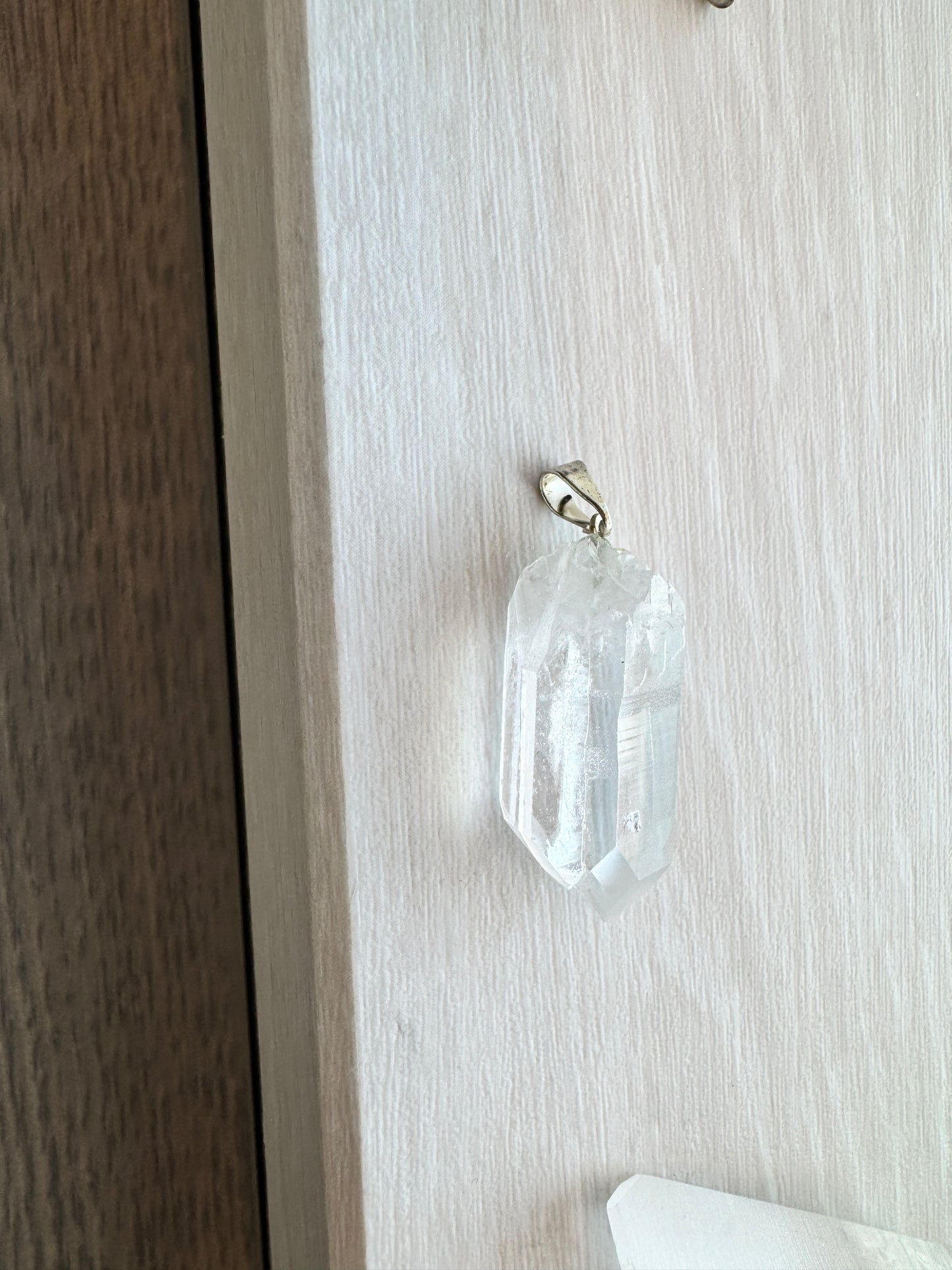 レムリアンシード（風）のペンダント・シルバーネックレス付き