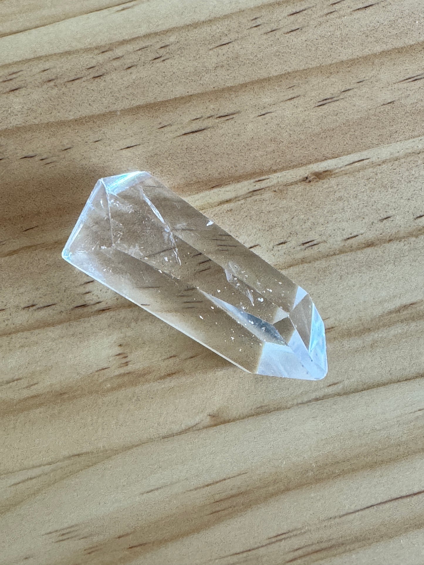 クリスタル（水晶）ボリビア産「竜の爪」