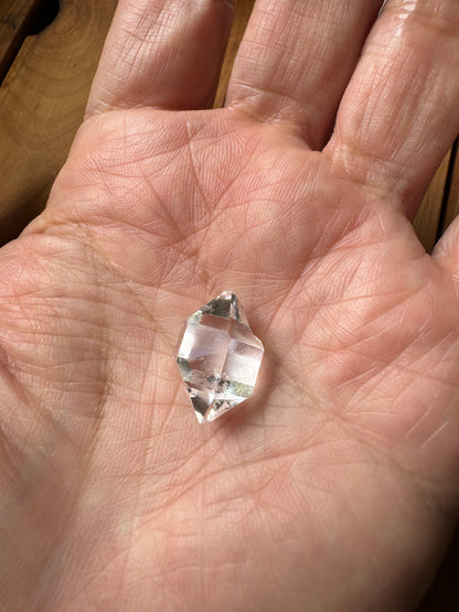 New！ハーキマダイヤモンド　ニューヨーク摩天楼の輝き