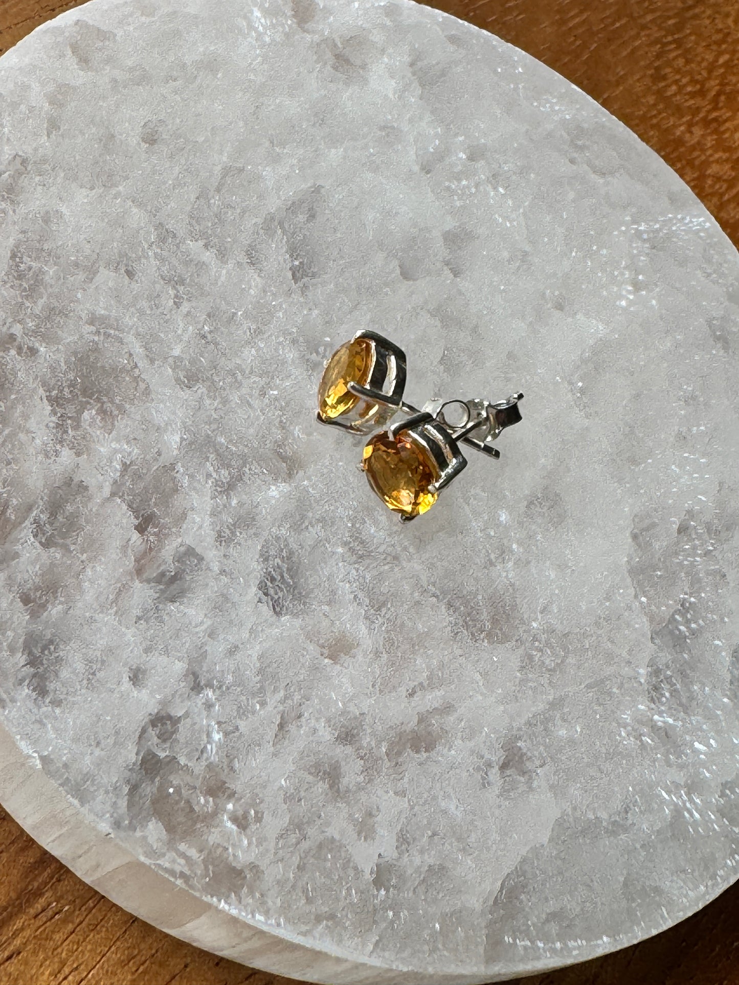 黄金の輝き！シトリン天然石・ピアス【ブルータートル】